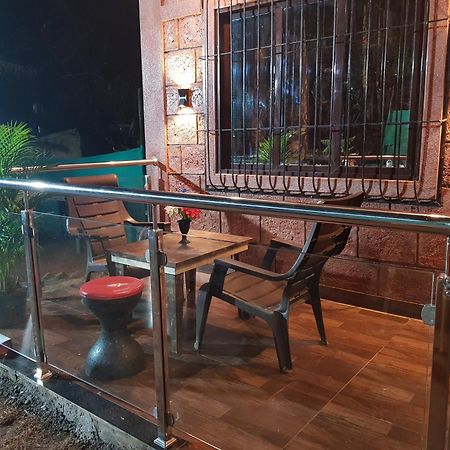 C P Cottage Resort Mahabaleshwar Bagian luar foto