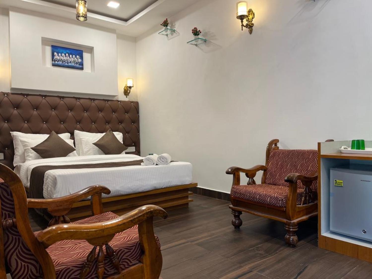 C P Cottage Resort Mahabaleshwar Bagian luar foto